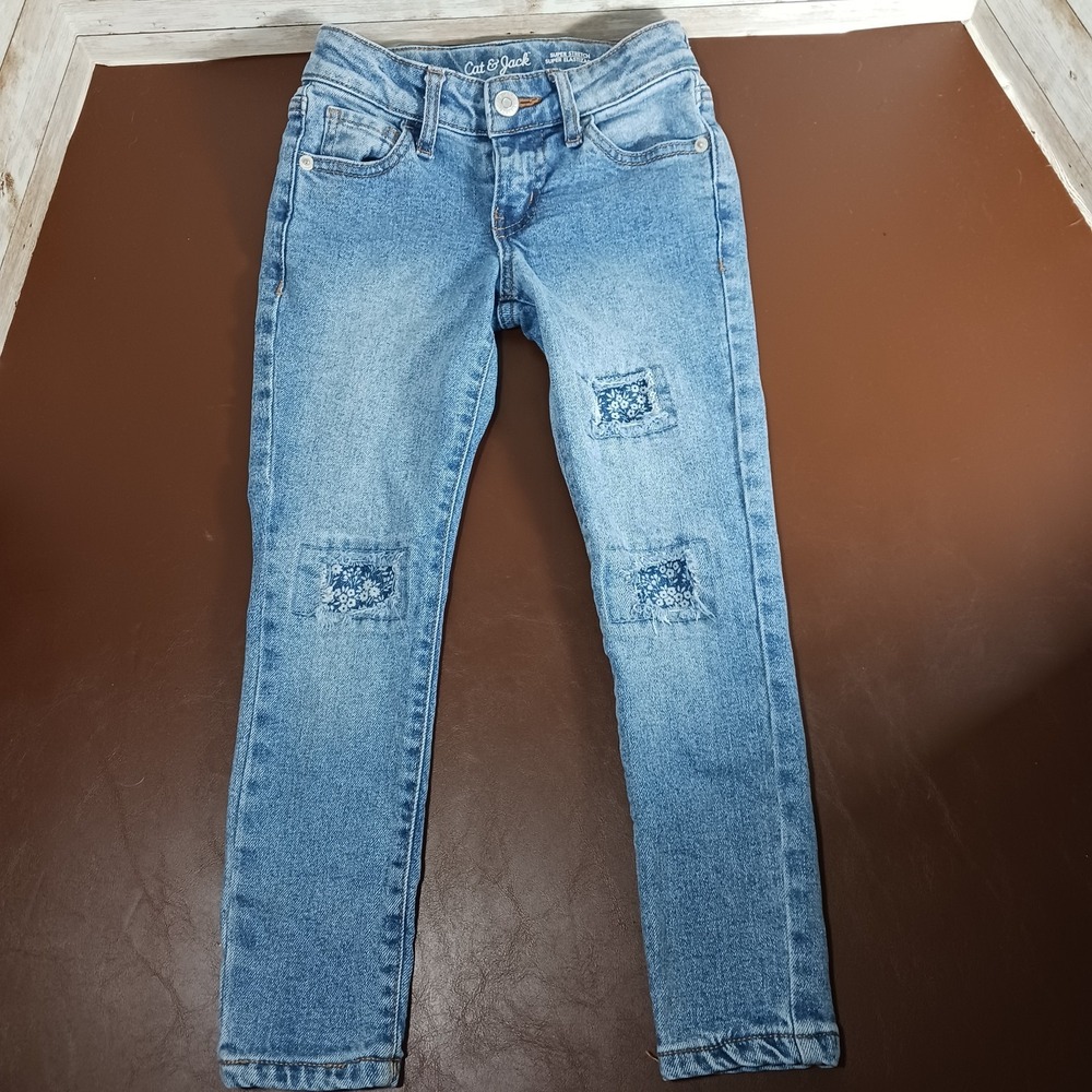 Girls Cat and Jack Size 6 Skinny Stretch Jeans Adjustable Waist Floral Patches